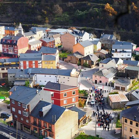 Appartamento Vivienda De Uso Turistico Abella Matarrosa del Sil Esterno foto